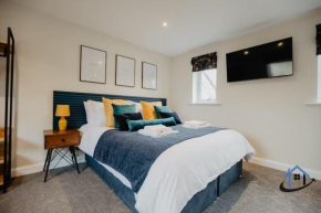Shambles Retreat - Nr Bath king or twin beds free parking x2